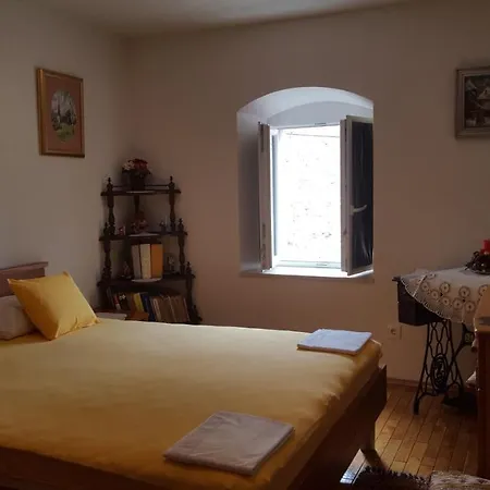 With A Parking Space Jelsa, Hvar - 13759 Jelsa (Hvar)