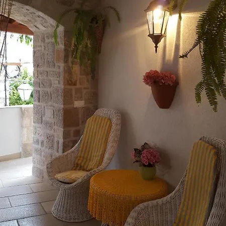 With A Parking Space Jelsa, Hvar - 13759 * Jelsa (Hvar)